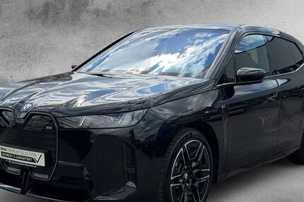 BMW iX 11.609 km 94.990 &euro; Krefeld 47800
