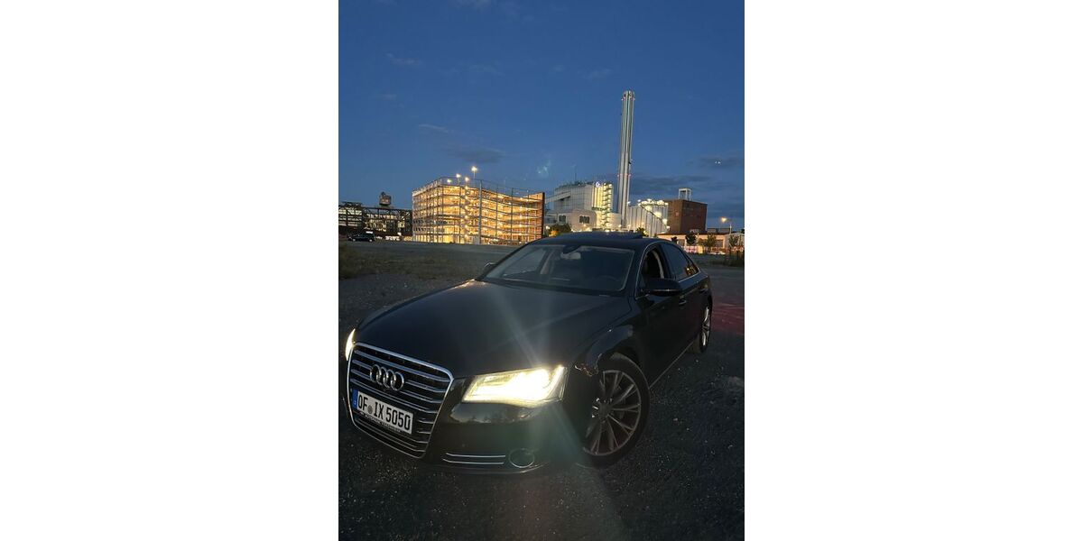 Audi A8 186.000 km 17.900 &euro; Offenbach 63065