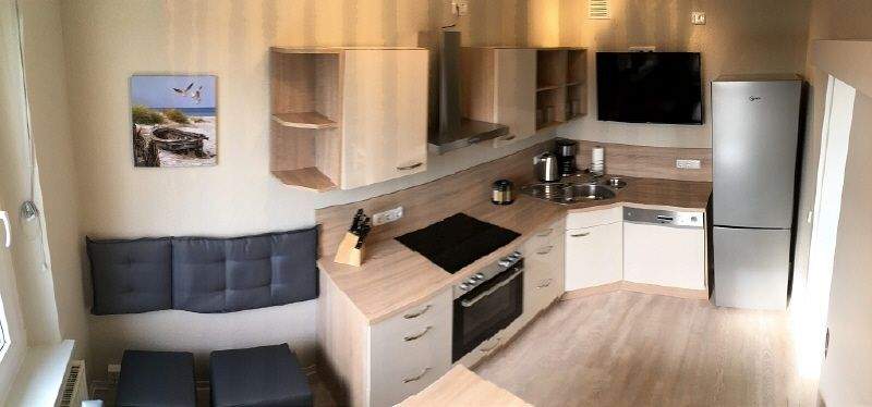 Zimmer Rostock Groß Klein - 2 Zimmer, 50 m&sup2;, 845&euro; | Angebot:25682240