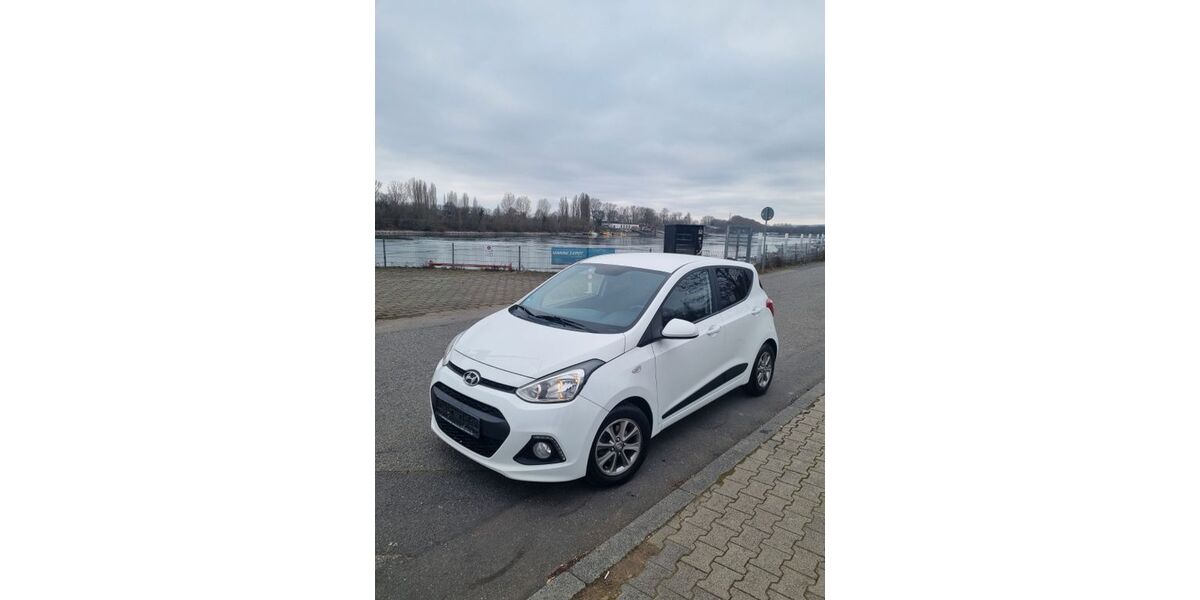 Hyundai i10 123.735 km 5.490 &euro; Wiesbaden-Schierstein 65201
