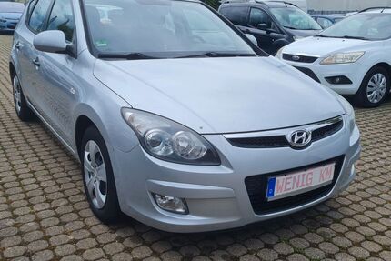 Hyundai i30 123.000 km 3.950 &euro; Ludwigshafen Am Rhein 67059