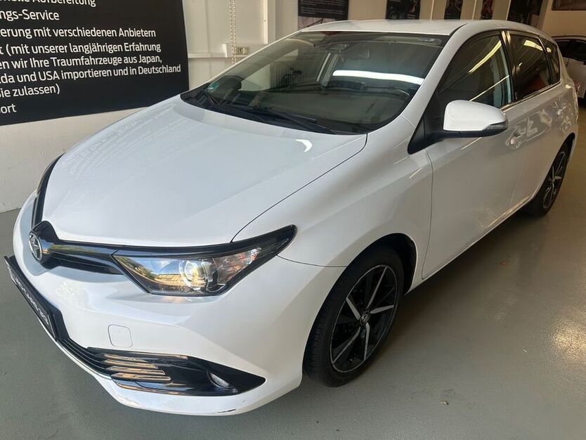 Auris