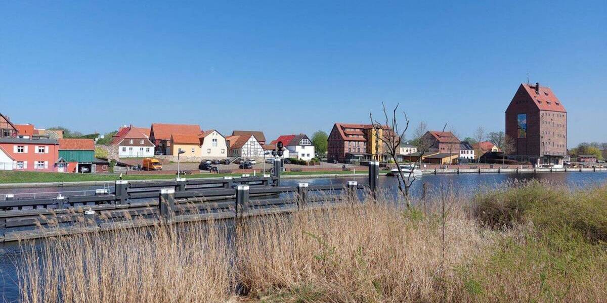 Reihenendhaus Loitz - 7 Zimmer, 165 m&sup2;, 85.000&euro; | Angebot:26672339