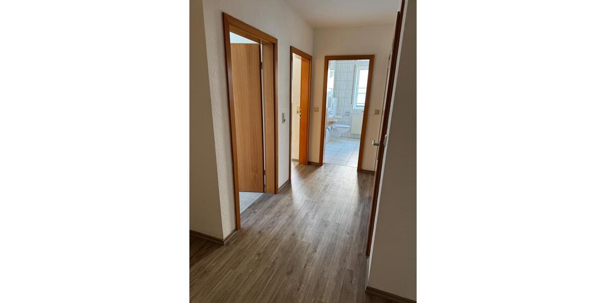 Etagenwohnung Werneck - 4 Zimmer, 105 m&sup2;, 295.000&euro; | Angebot:26991601