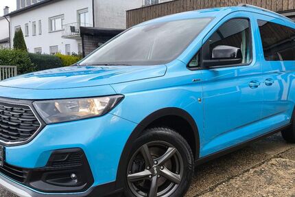 Ford Tourneo Connect 55.100 km 26.450 &euro; Solingen 42657