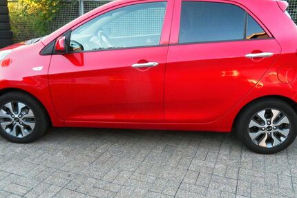 Kia Picanto 127.000 km 7.300 € Erwitte 59597