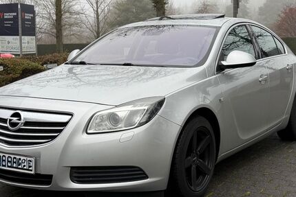 Opel Insignia 128.000 km 6.499 &euro; Rüsselsheim 65428