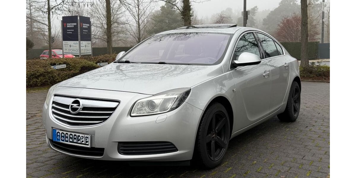 Opel Insignia 128.000 km 6.499 &euro; Rüsselsheim 65428
