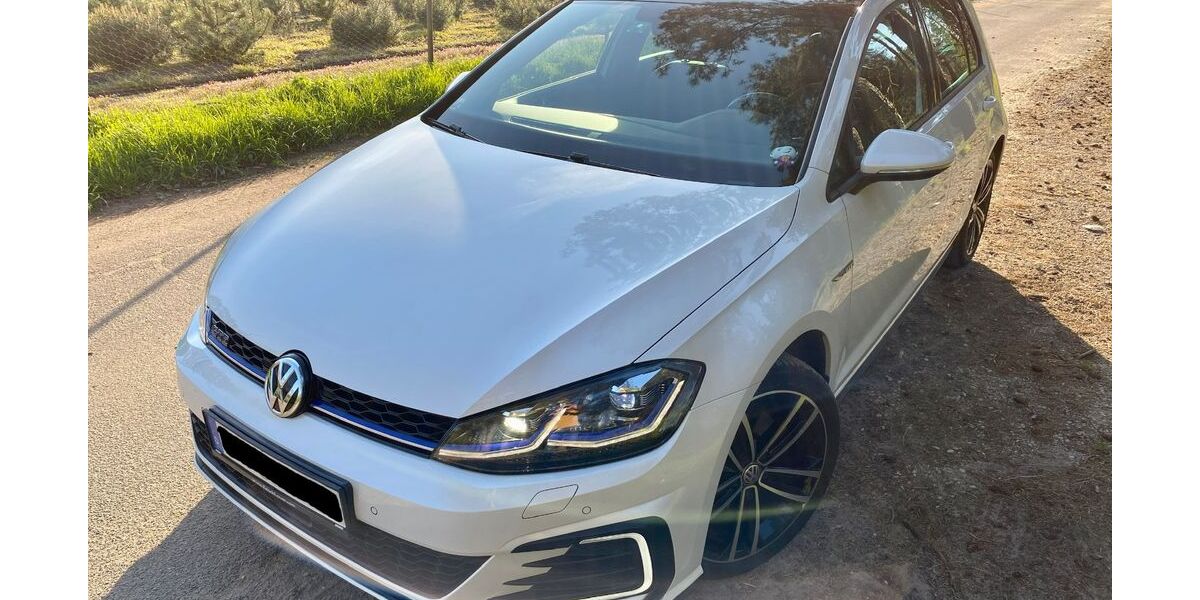 VW Golf 113.000 km 15.990 &euro; Flensburg 24937