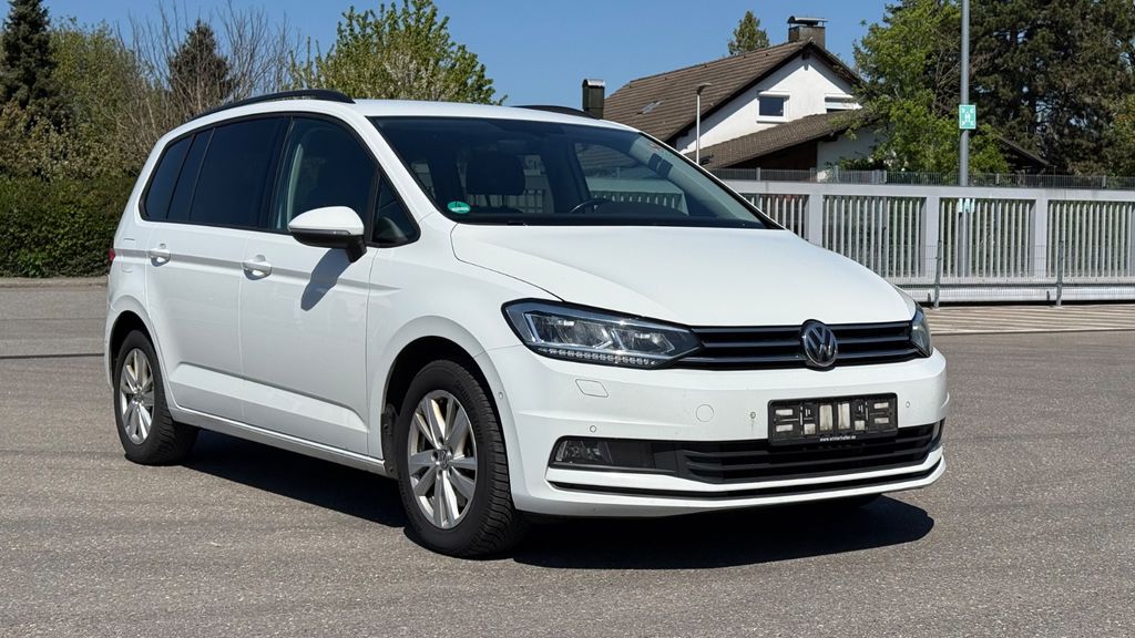 VW Touran 294.000 km 11.990 &euro; Meckenbeuren 88074