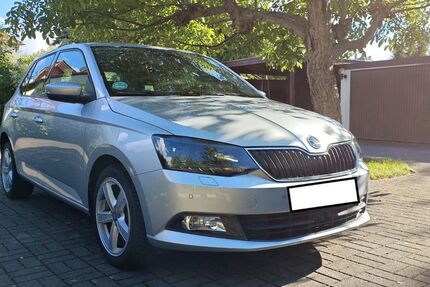 Skoda Fabia 117.000 km 7.800 &euro; Weinböhla 01689
