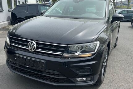 VW Tiguan 106.000 km 16.499 &euro; Kassel 34123