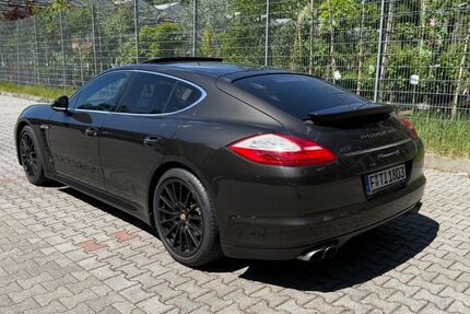 Porsche Panamera 175.000 km 26.500 &euro; Neuberg 63543