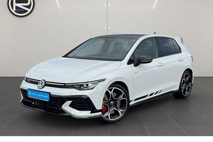 VW Golf 3.462 km 43.970 &euro; Fritzlar 34560