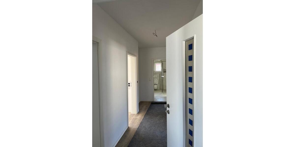Etagenwohnung Kirchhain - 4 Zimmer, 95 m&sup2;, 1.150&euro; | Angebot:24802283