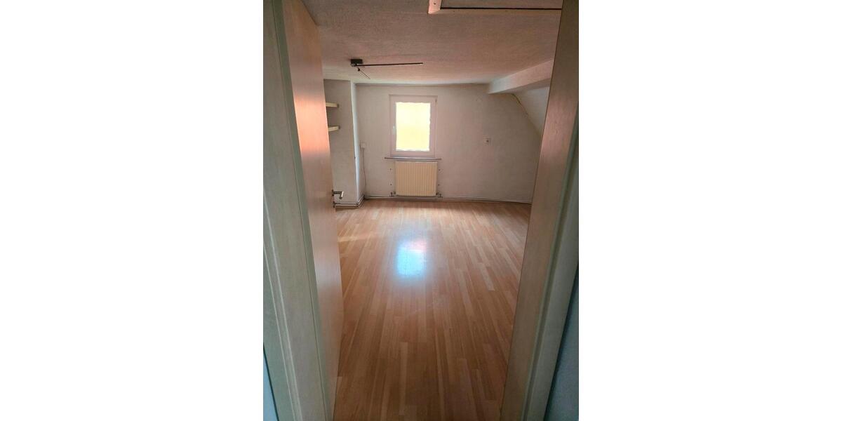 Einfamilienhaus Seitingen-Oberflacht Oberflacht - 7 Zimmer, 155 m&sup2;, 290.000&euro; | Angebot:27085772