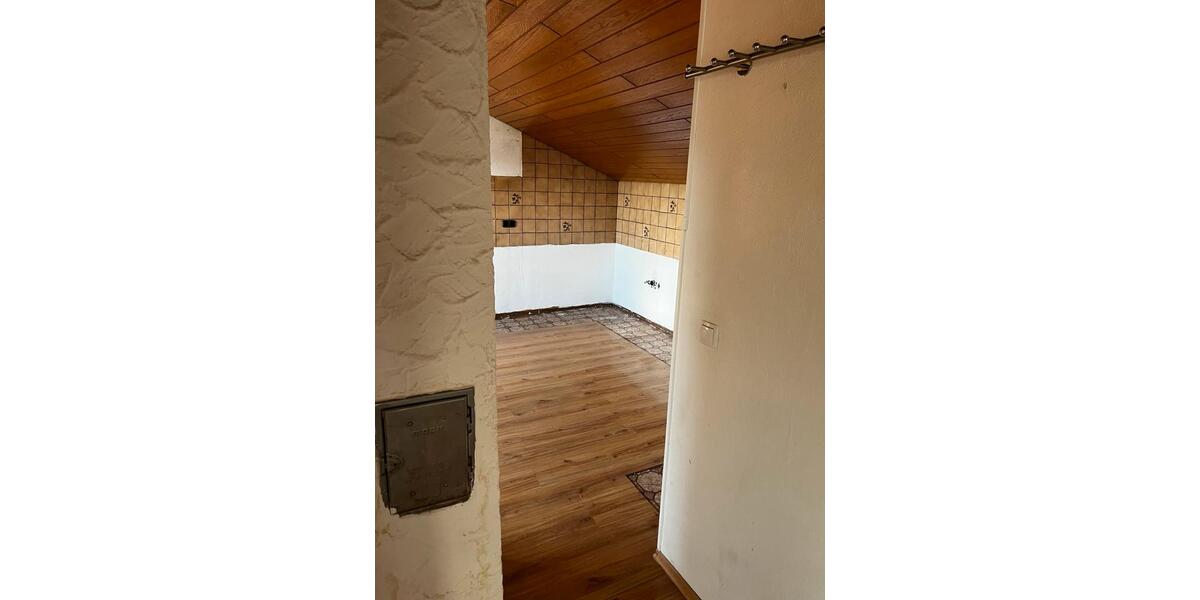 Dachgeschoßwohnung Ehingen (Donau) - 1 Zimmer, 71 m&sup2;, 160.000&euro; | Angebot:26987318