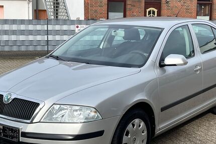Skoda Octavia 280.000 km 2.799 &euro; Stadland 26935