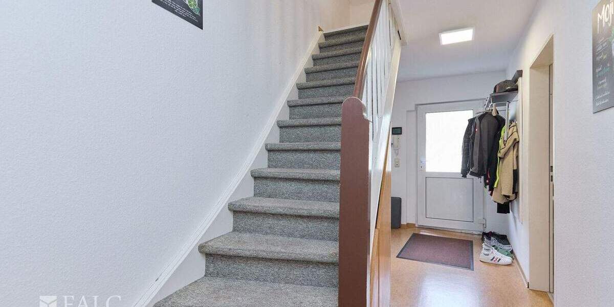 Mehrfamilienhaus, Wohnhaus Schleiden - 4 Zimmer, 139 m&sup2;, 375.000&euro; | Angebot:25742776