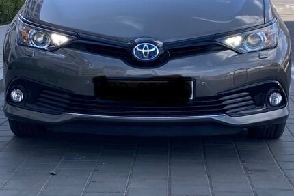 Toyota Auris 77.000 km 15.499 &euro; Berlin 12049