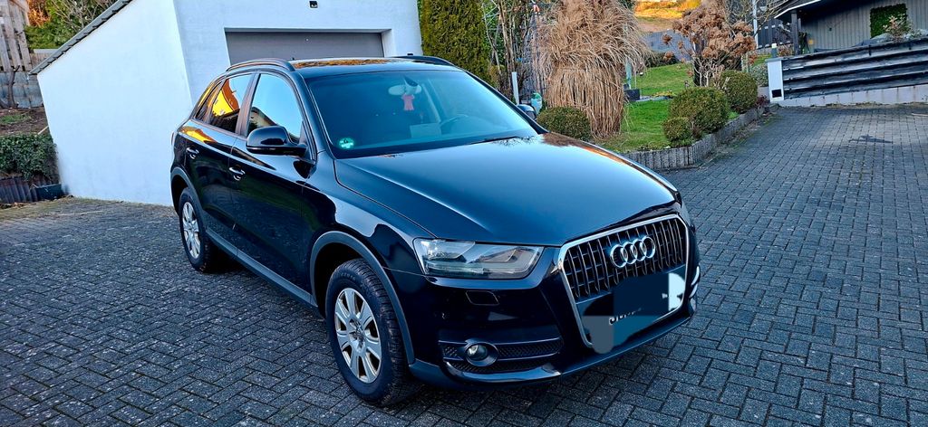 Audi Q3 278.500 km 8.900 &euro; Lebach 66822