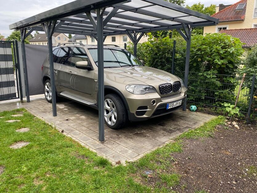 BMW X5 160.000 km 13.900 € Puchheim 82178