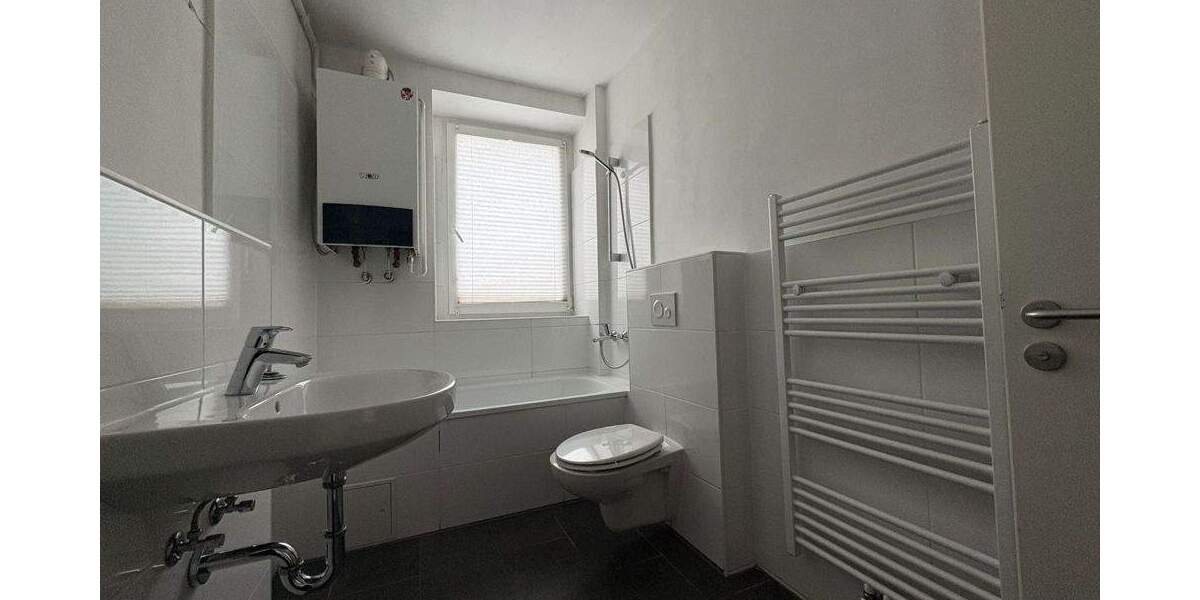 Etagenwohnung Hof Innenstadt - 4 Zimmer, 84 m&sup2;, 150.000&euro; | Angebot:26930498