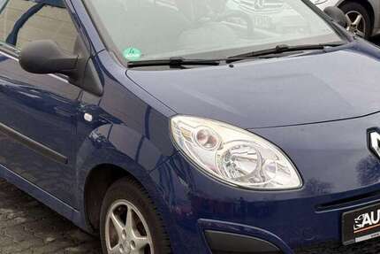 Renault Twingo 121.120 km 2.499 &euro; Troisdorf 53842