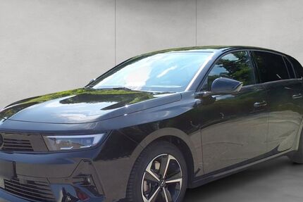 Opel Astra 3.071 km 24.950 &euro; Frankfurt 60386