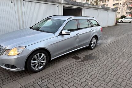 Mercedes E 200