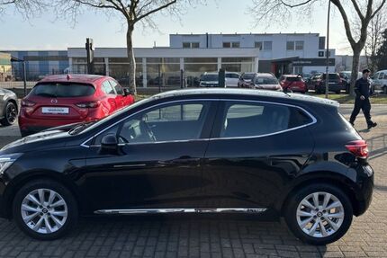 Renault Clio 62.000 km 14.990 &euro; Buxtehude 21614