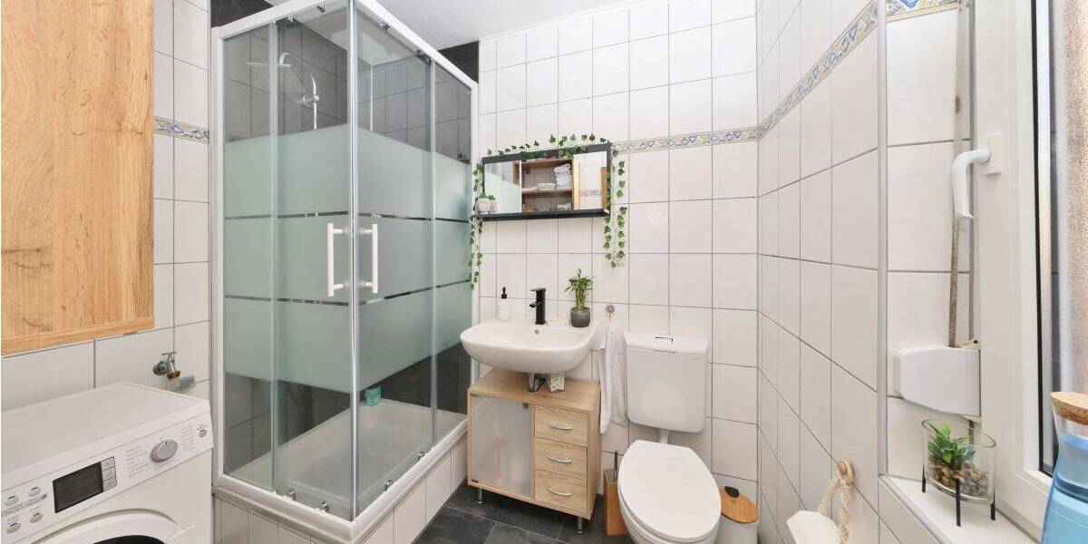 Einfamilienhaus Wilhelmshaven Fedderwarden - 8 Zimmer, 203 m&sup2;, 279.000&euro; | Angebot:26851798