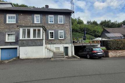Haus zum Kaufen in Neunkirchen 265.000 € 154.3 m² 6 zimmer