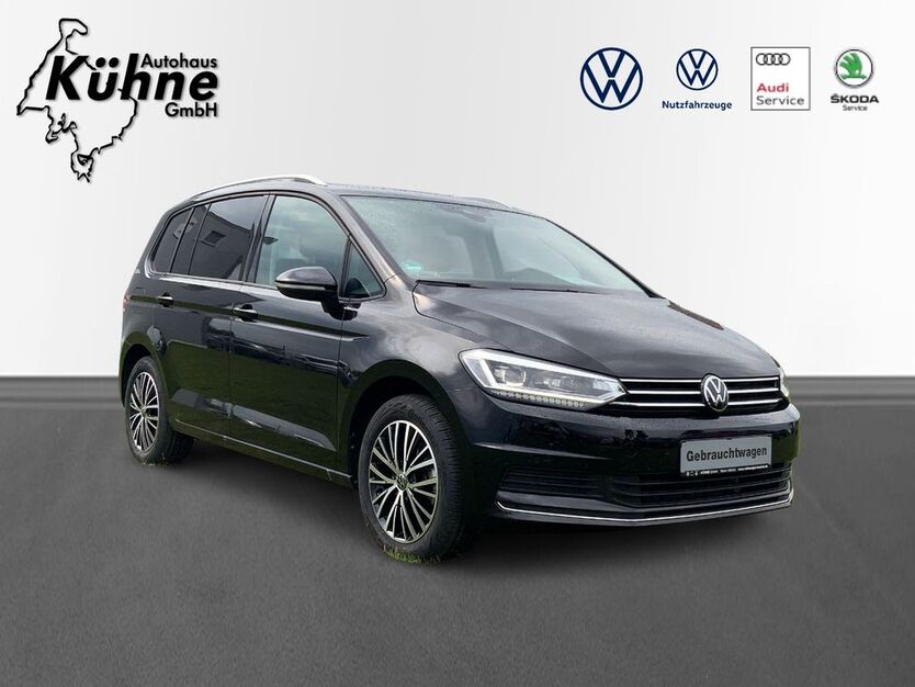 VW Touran 15.700 km 37.889 € Waren (Müritz) 17192