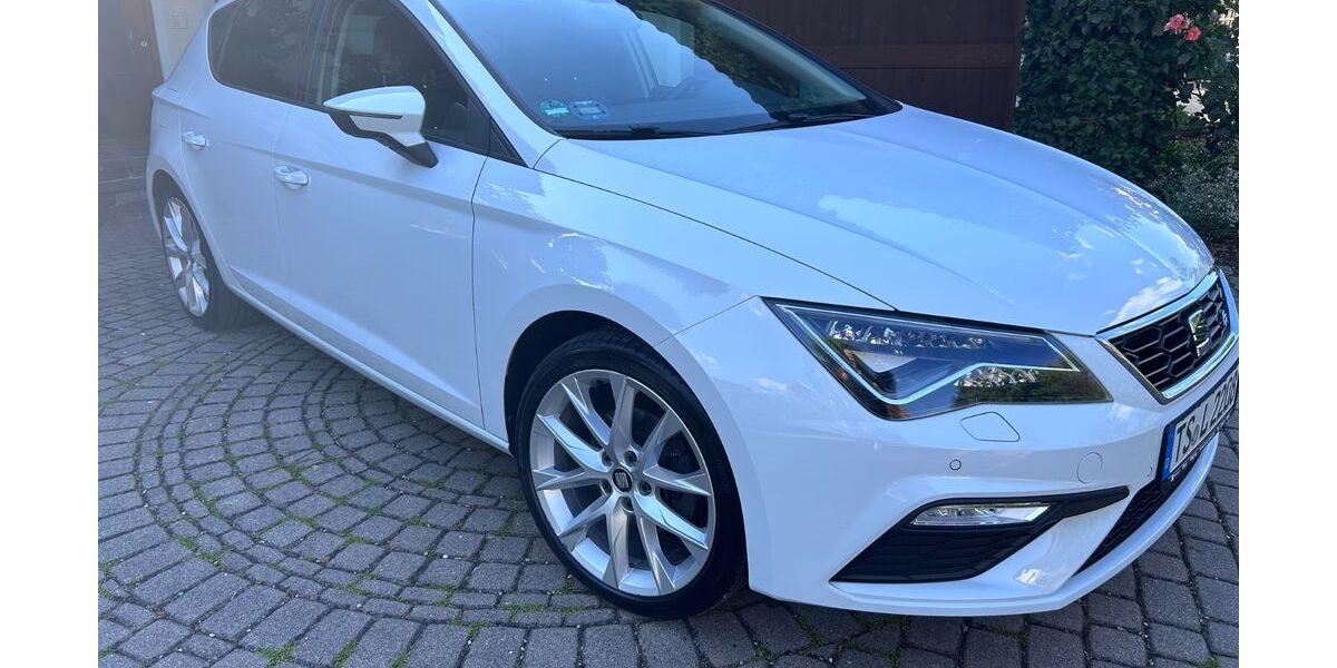 Seat Leon 137.000 km 12.750 &euro; Palling 83349