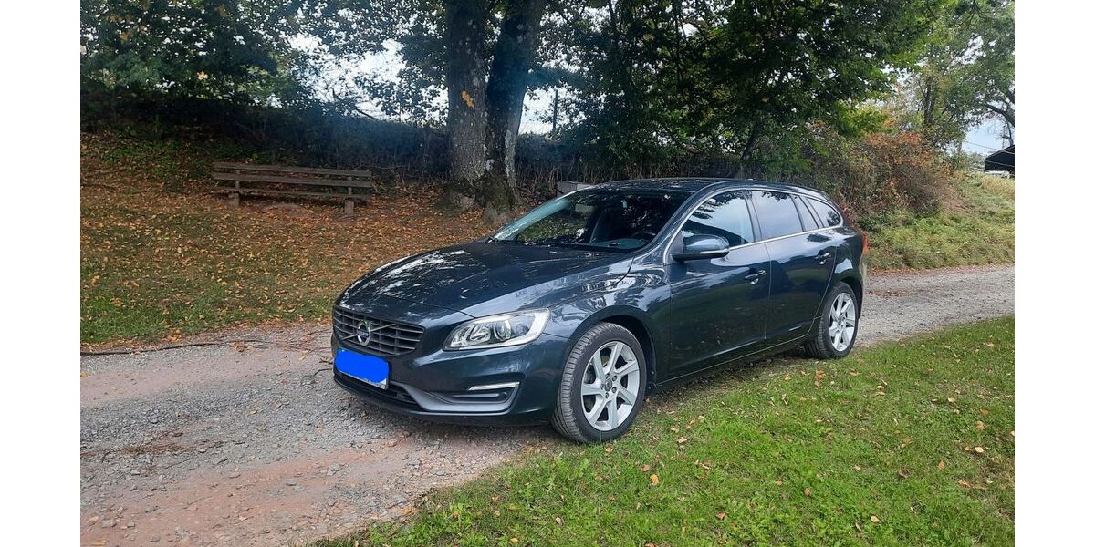 Volvo V60 208.000 km 9.300 &euro; Waldbrunn 69429