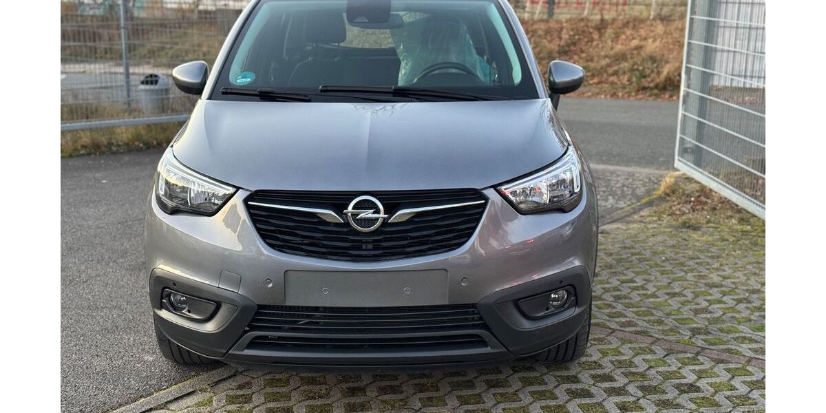 Opel Crossland (X) 58.000 km 11.999 € Chemnitz 09119