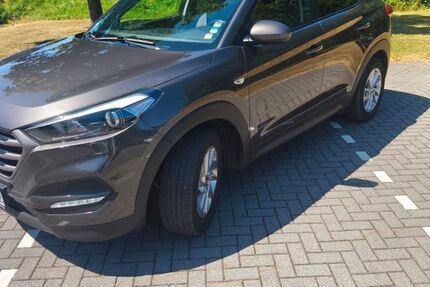 Hyundai TUCSON 73.500 km 16.900 &euro; Koblenz 56072