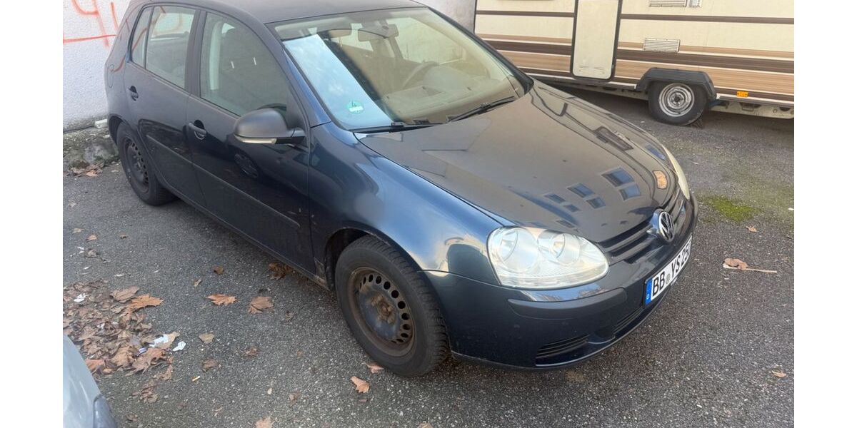 VW Golf 199.000 km 1.190 &euro; Stuttgart 70178