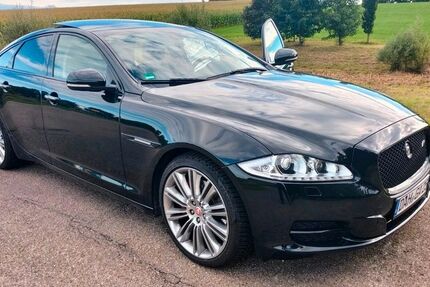 Jaguar XJ 103.983 km 22.350 € Weichs 85258
