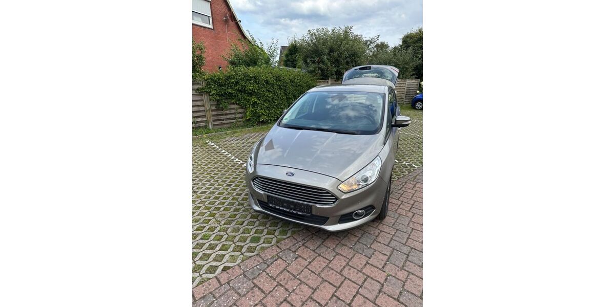 Ford S-Max 155.000 km 10.799 &euro; Horst 25358