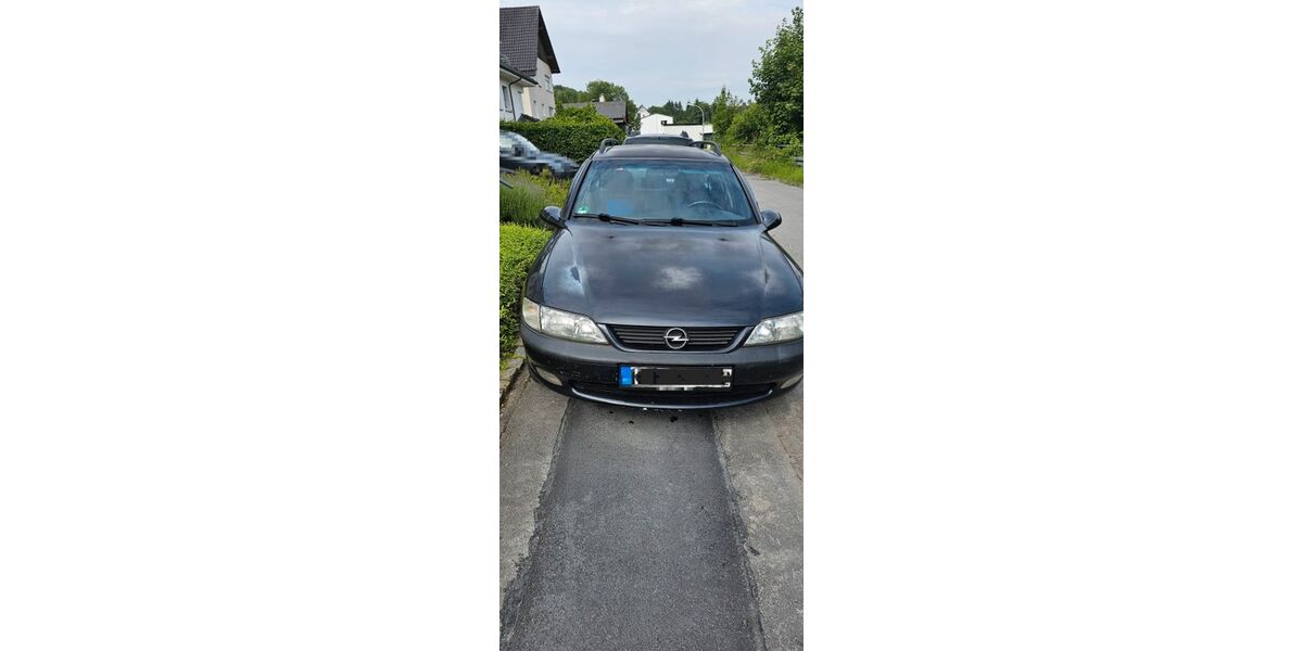 Opel Vectra 211.000 km 1.450 &euro; Sundern 59846