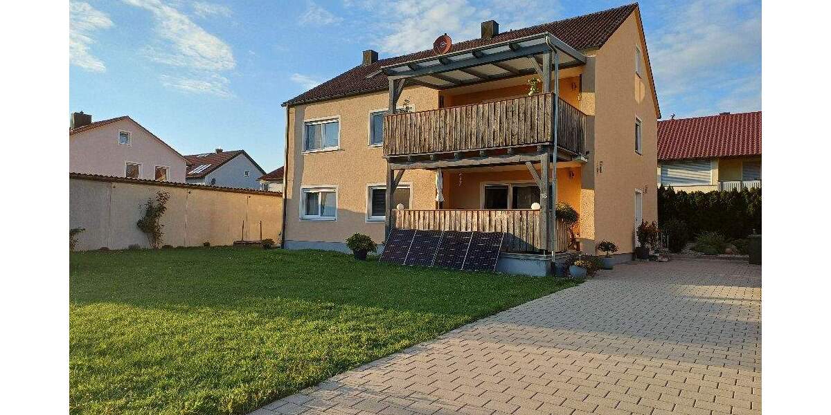 Mehrfamilienhaus, Wohnhaus Herrieden - 8 Zimmer, 172 m&sup2;, 478.000&euro; | Angebot:25701002