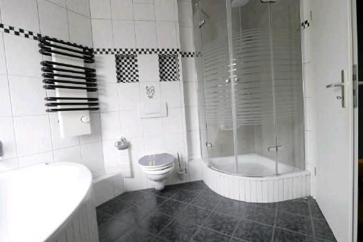 Maisonettenwohnung Rödental - 4 Zimmer, 103 m&sup2;, 900&euro; | Angebot:25945295