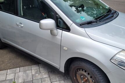 Nissan Tiida 145.000 km 2.000 &euro; Üchtelhausen 97532