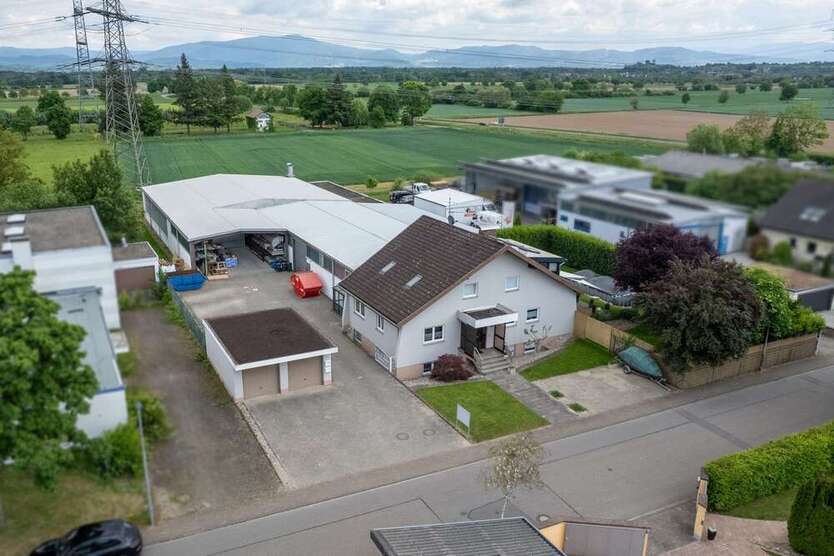 Büro in Bahlingen am Kaiserstuhl 1.649.000 € 120 m² zimmer