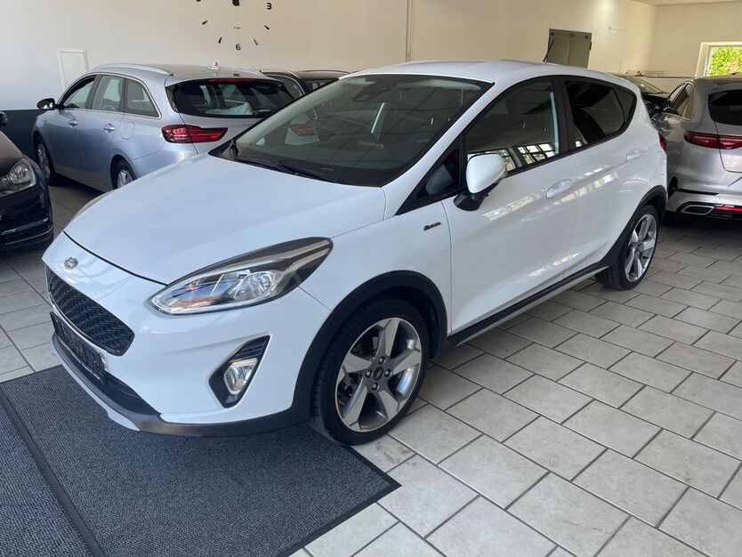 Ford Fiesta 60.000 km 9.999 € Detmold 32756