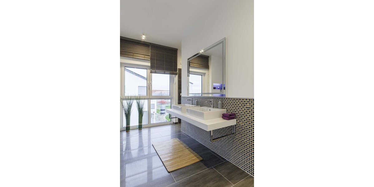 Modernes Wohnglück - Stilvolle City Villa für Eure Familie - Einfamilienhaus Straubenhardt | Angebot:27333257