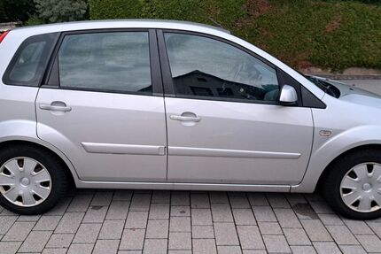 Ford Fiesta 178.794 km 1.590 &euro; Eschenbach 92676