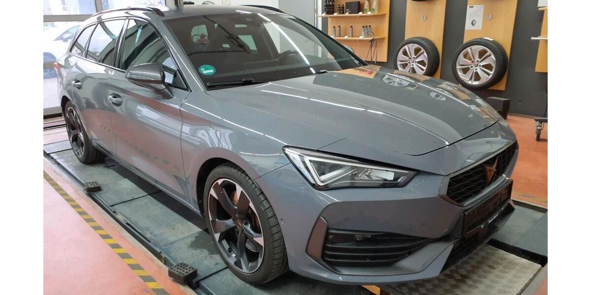 Cupra Leon 62.616 km 25.990 &euro; Ichenhausen 89335